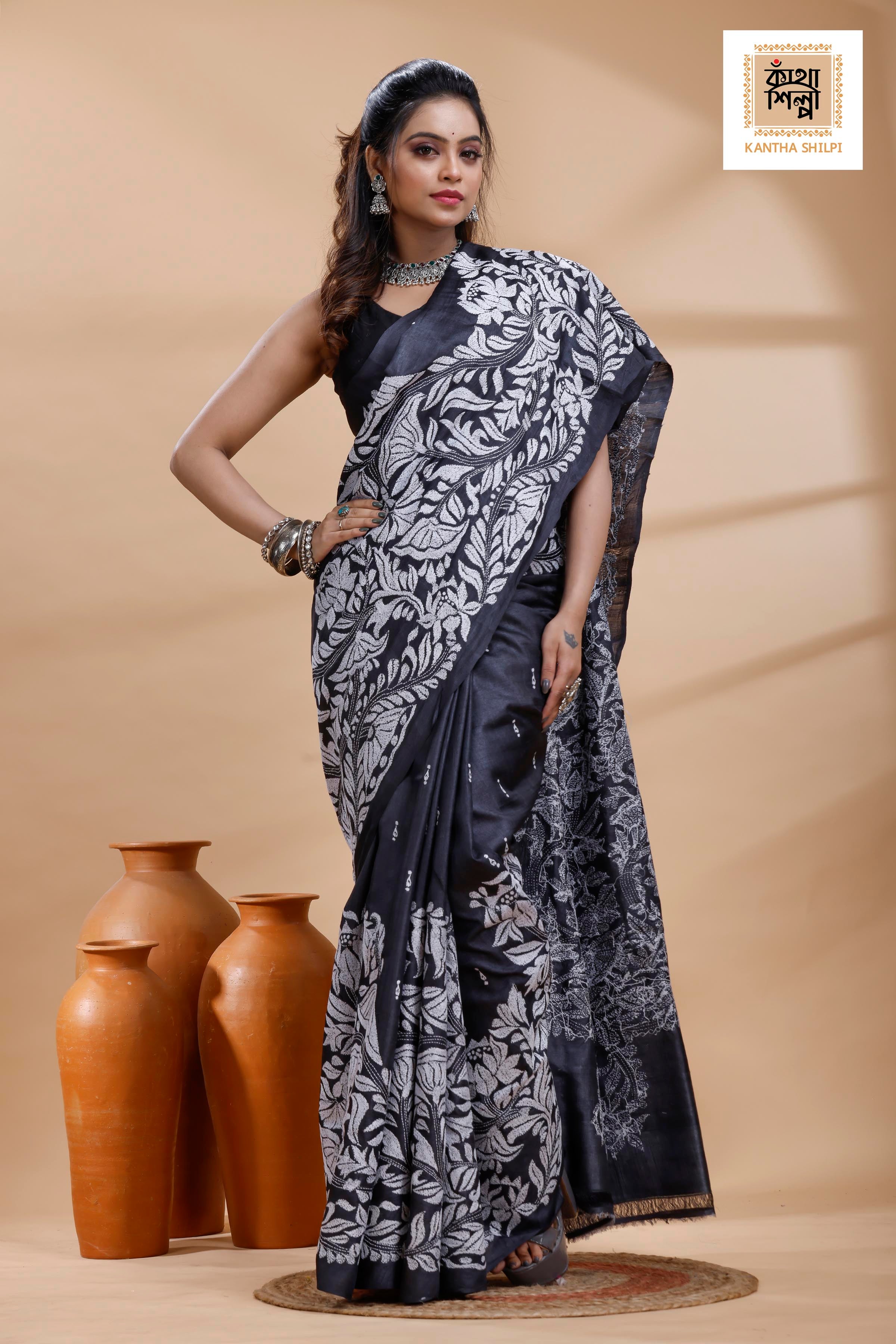 Pure Gachi Black Dye Tussar White Color Thread Work Lotus Motif Kantha Stitch Saree
