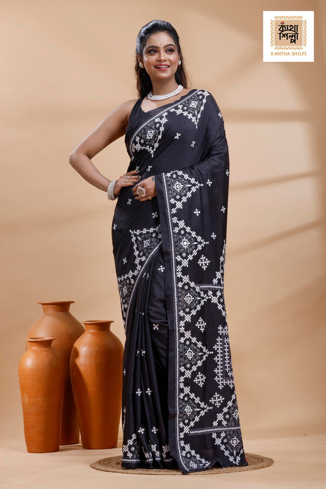 Black Bangalore Silk White Color Thread Work Gujrati Stitch Saree