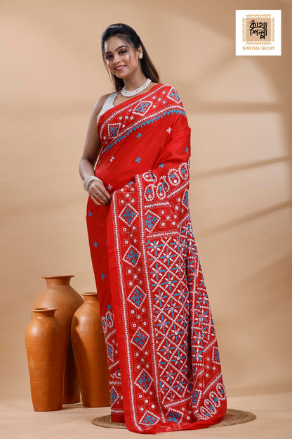 Red Bangalore Silk White-blue color Thread Work Gujrati Stitch Saree