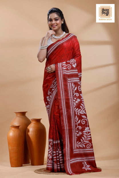 Red Color Bangalore Silk White Color Thread Work Batik Kantha Stitch Saree