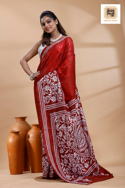 Red Color Bangalore Silk White Color Thread Work Batik Kantha Stitch Saree