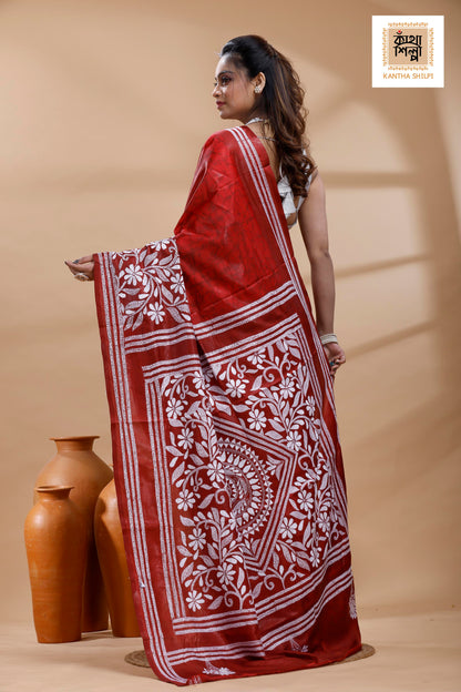 Red Color Bangalore Silk White Color Thread Work Batik Kantha Stitch Saree
