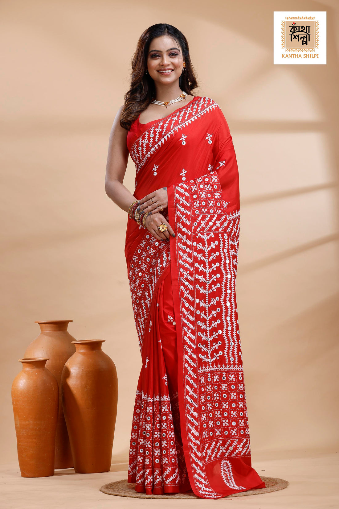 Red Bangalore Silk White color Thread Work Gujrati Stitch Saree