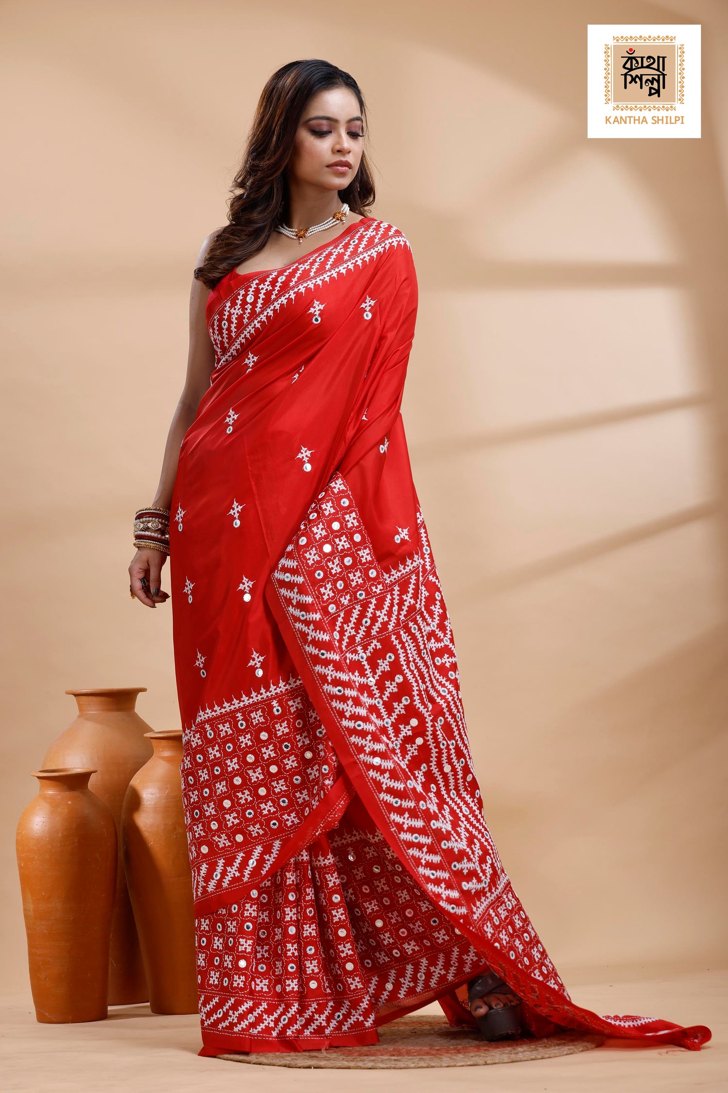 Red Bangalore Silk White color Thread Work Gujrati Stitch Saree