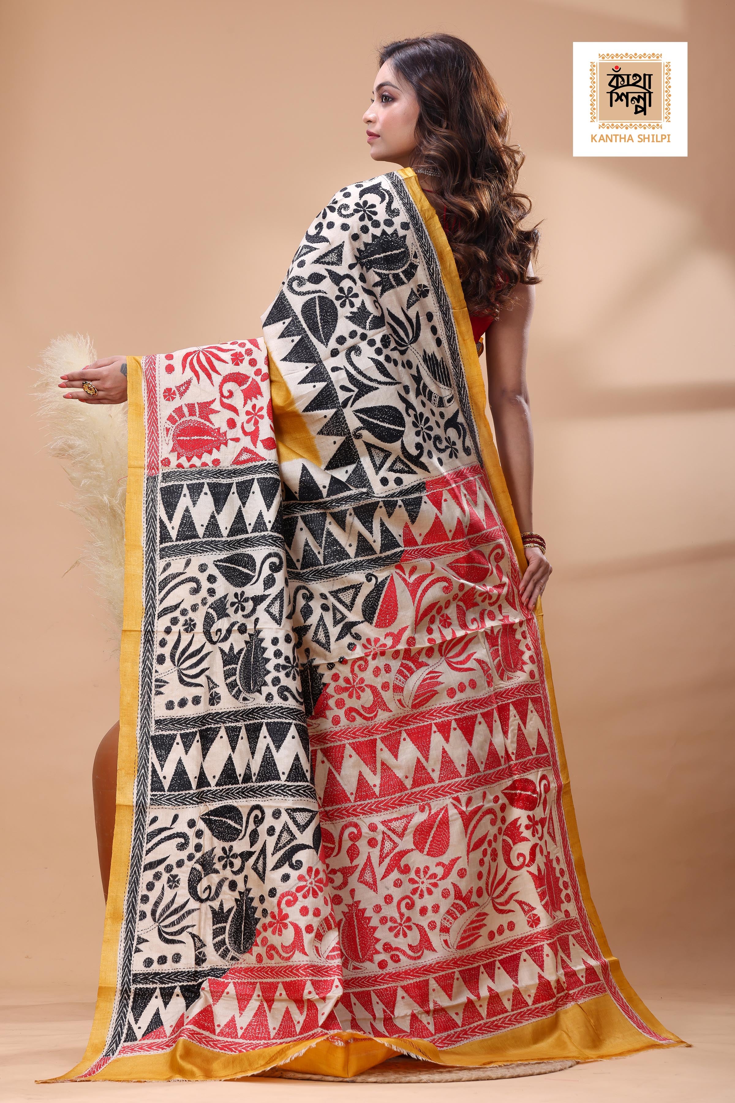 Pure Gachi Tussar Red-Black Color Thread Work Kantha Stitch Saree
