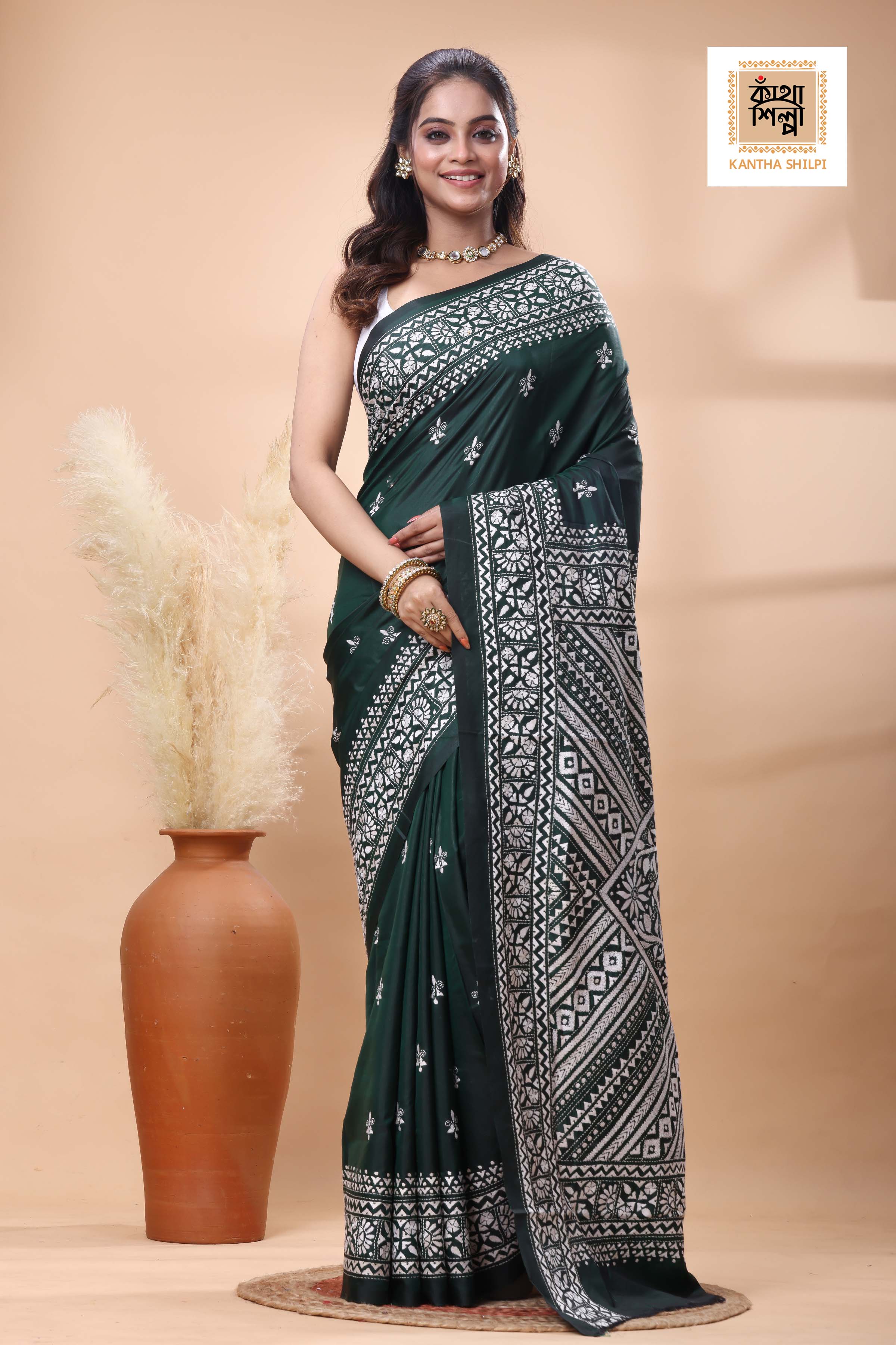Green Color Bangalore Silk White Color Thread Work Kantha Stitch Saree