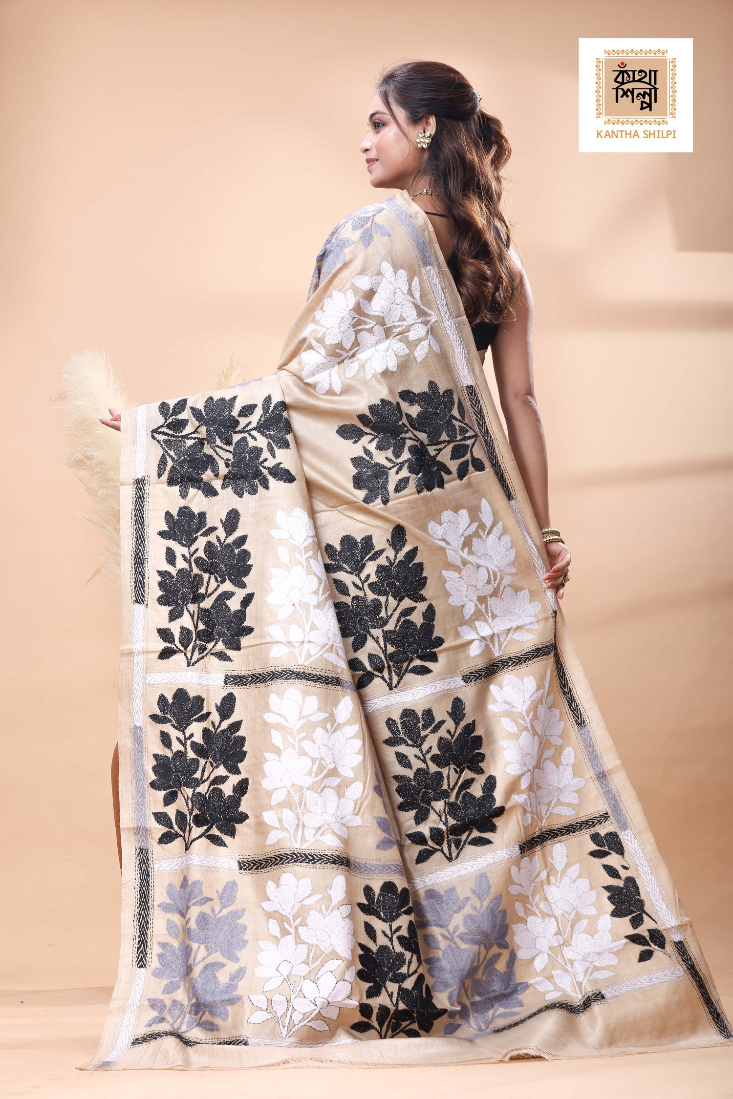Pure Gachi Tussar Black White Color Thread Work Kantha Stitch Saree