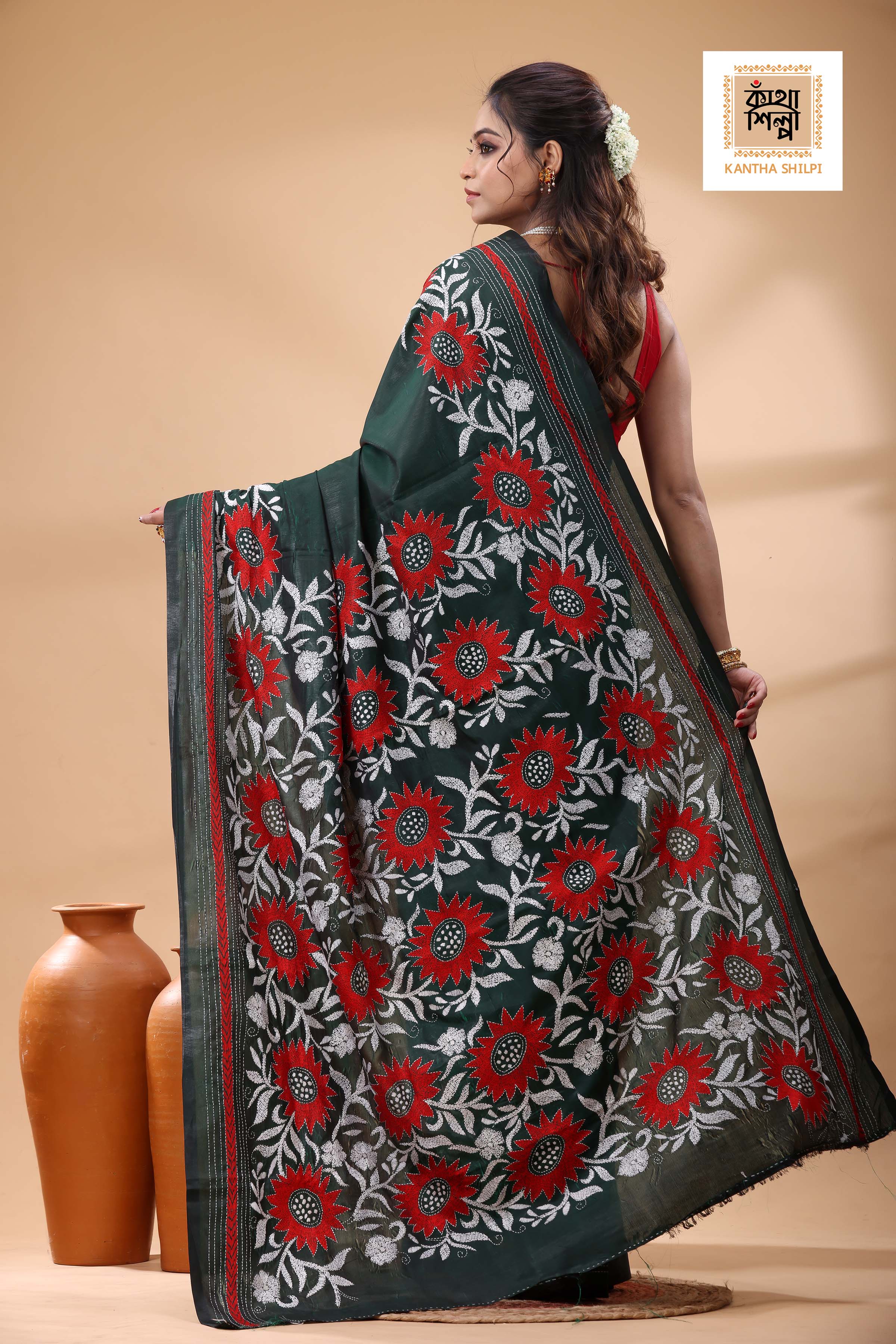 Green Color Bangalore Silk White Red Color Thread Work Kantha Stitch Saree