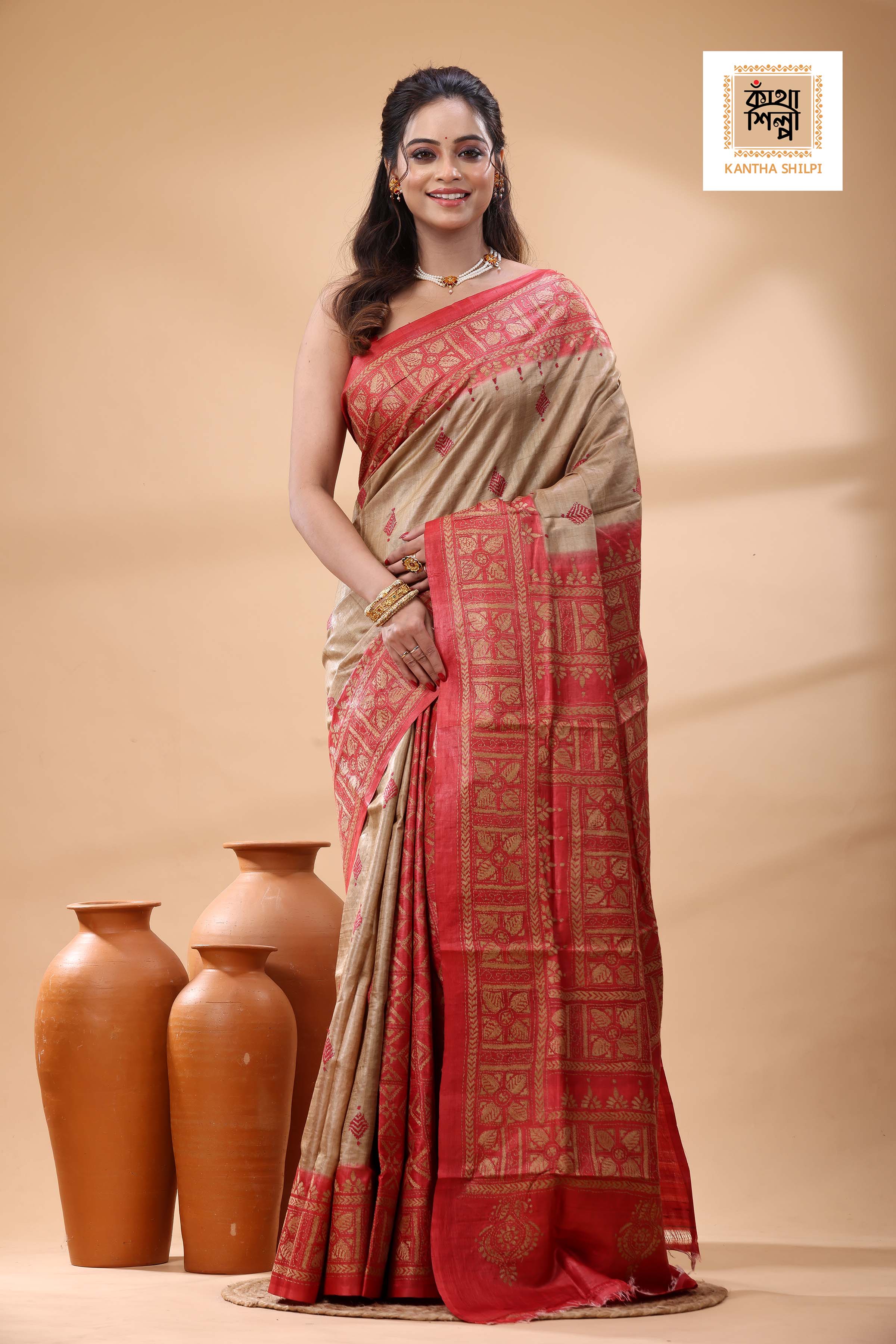 Pure Gachi Dye Tussar Beige Red Color Thread Work Kantha Stitch Saree