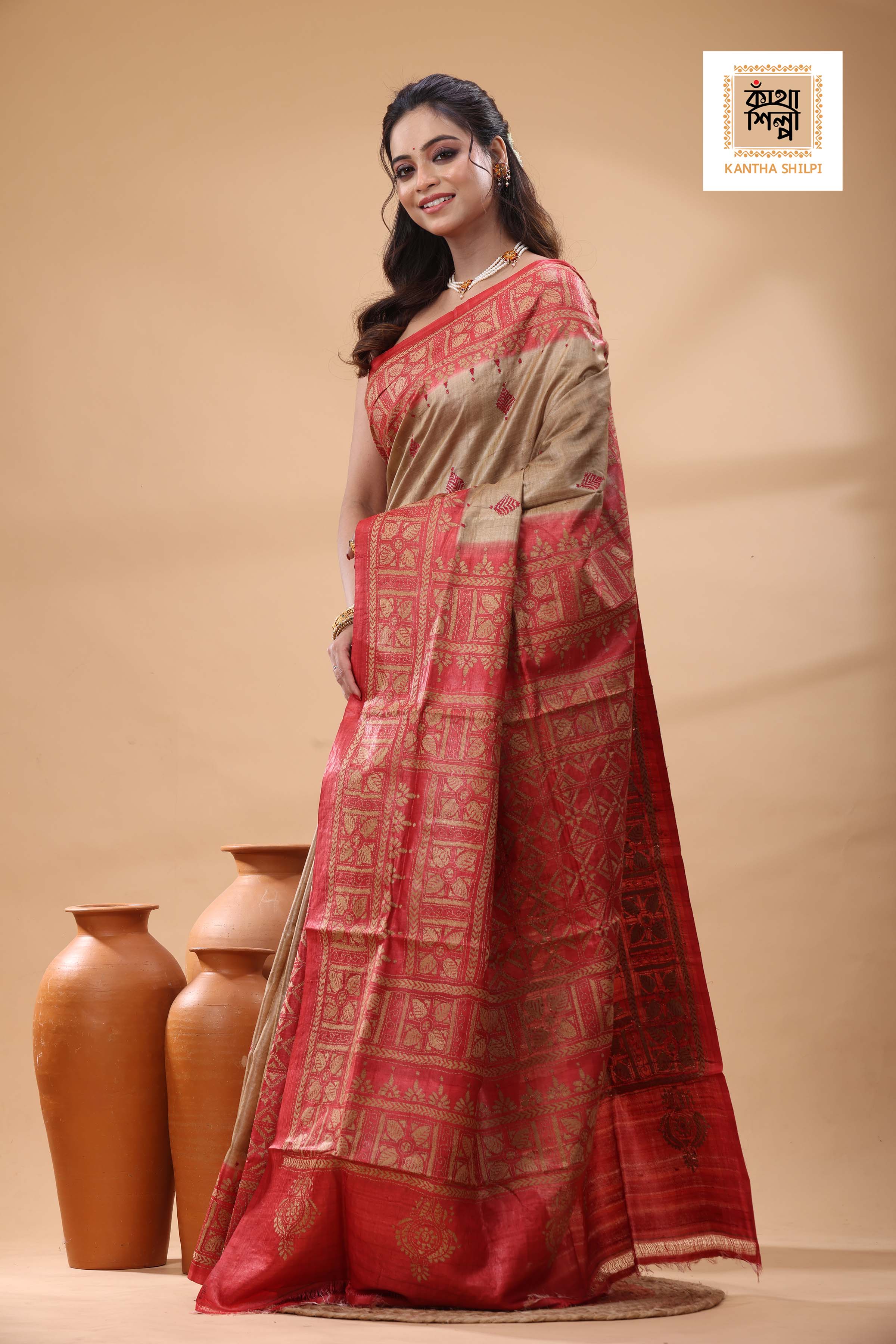 Pure Gachi Dye Tussar Beige Red Color Thread Work Kantha Stitch Saree