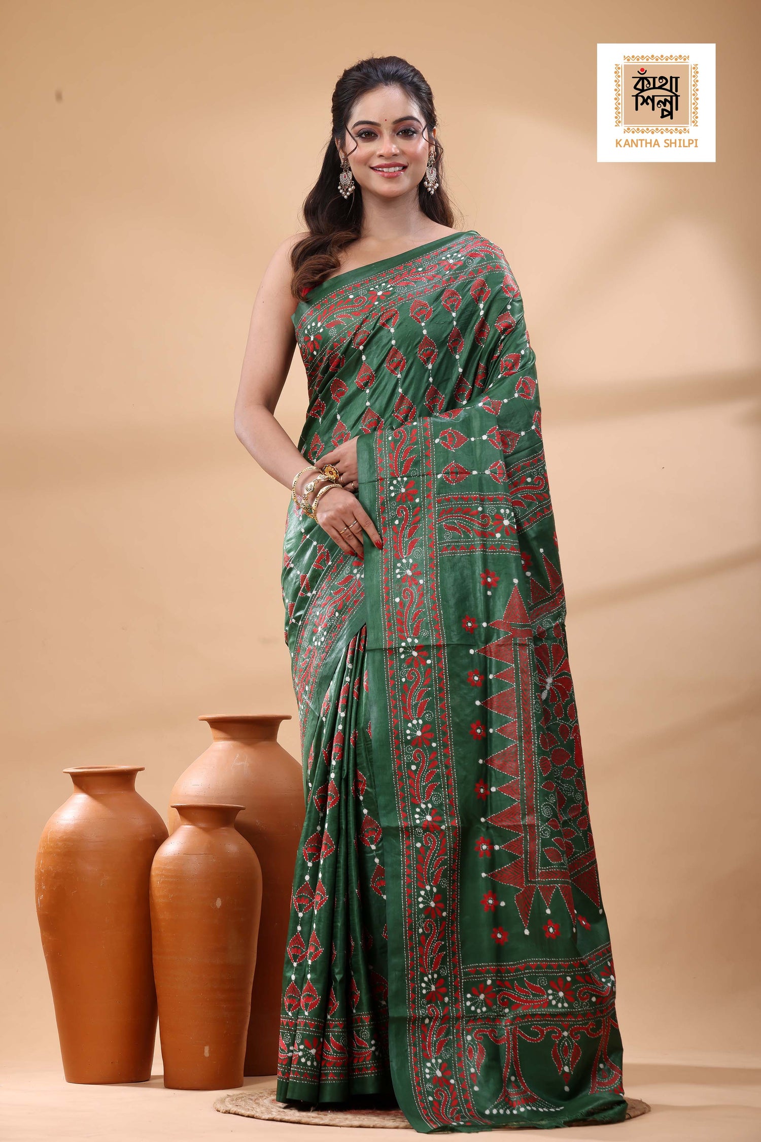 Pure Gachi Dye Tussar Red White Color Thread Work Kantha Stitch Saree