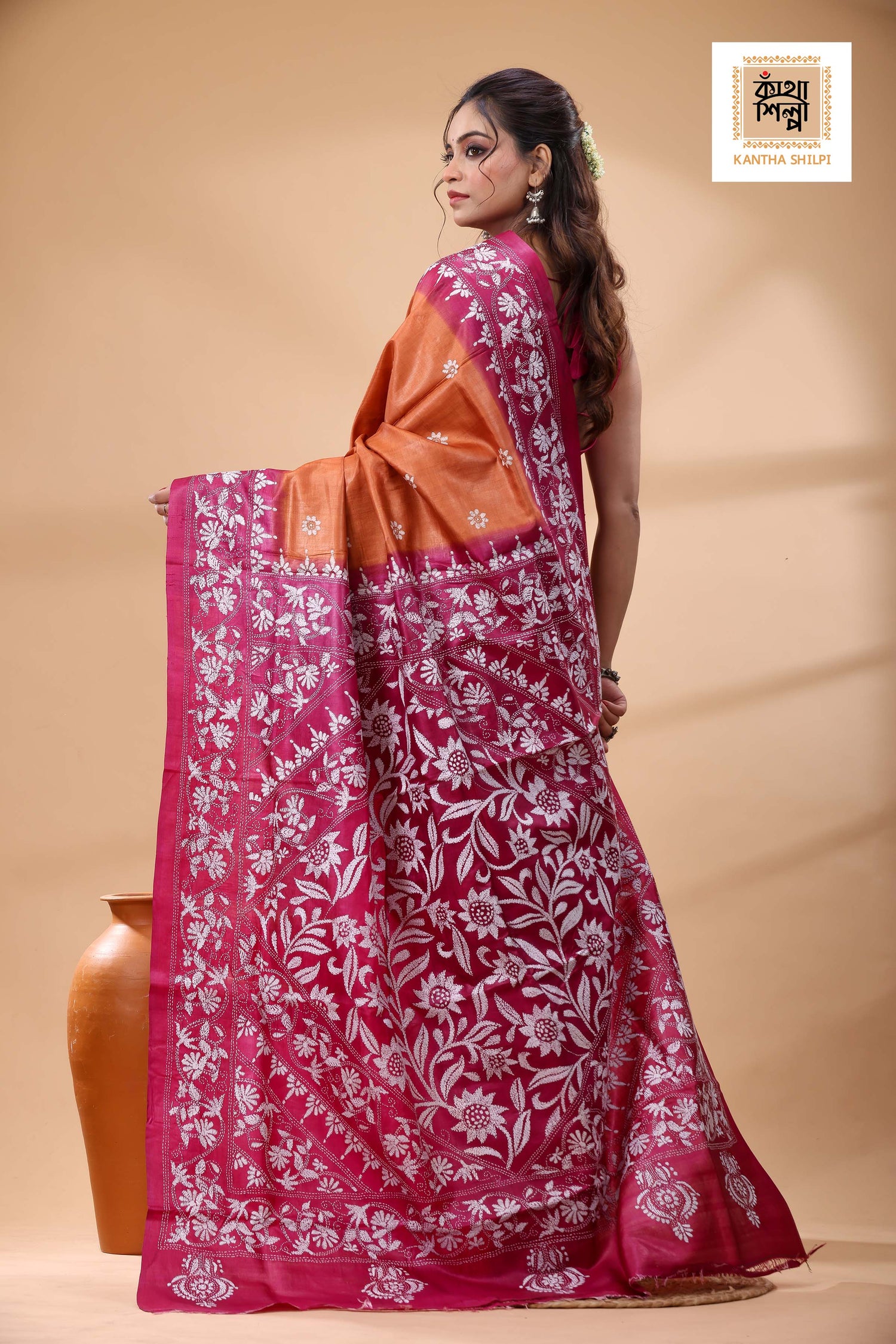 Pure Dye Gachi Tussar White Color Thread Work Kantha Stitch Saree
