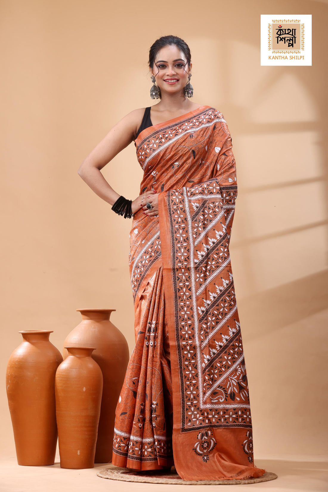 Pure Dye Gachi Tussar Black-White Color Thread Work Kantha Stitch Saree