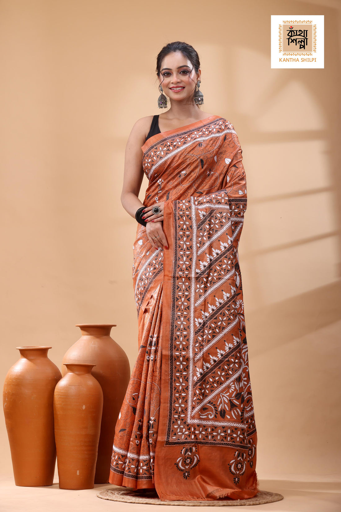 Pure Dye Gachi Tussar Black-White Color Thread Work Kantha Stitch Saree