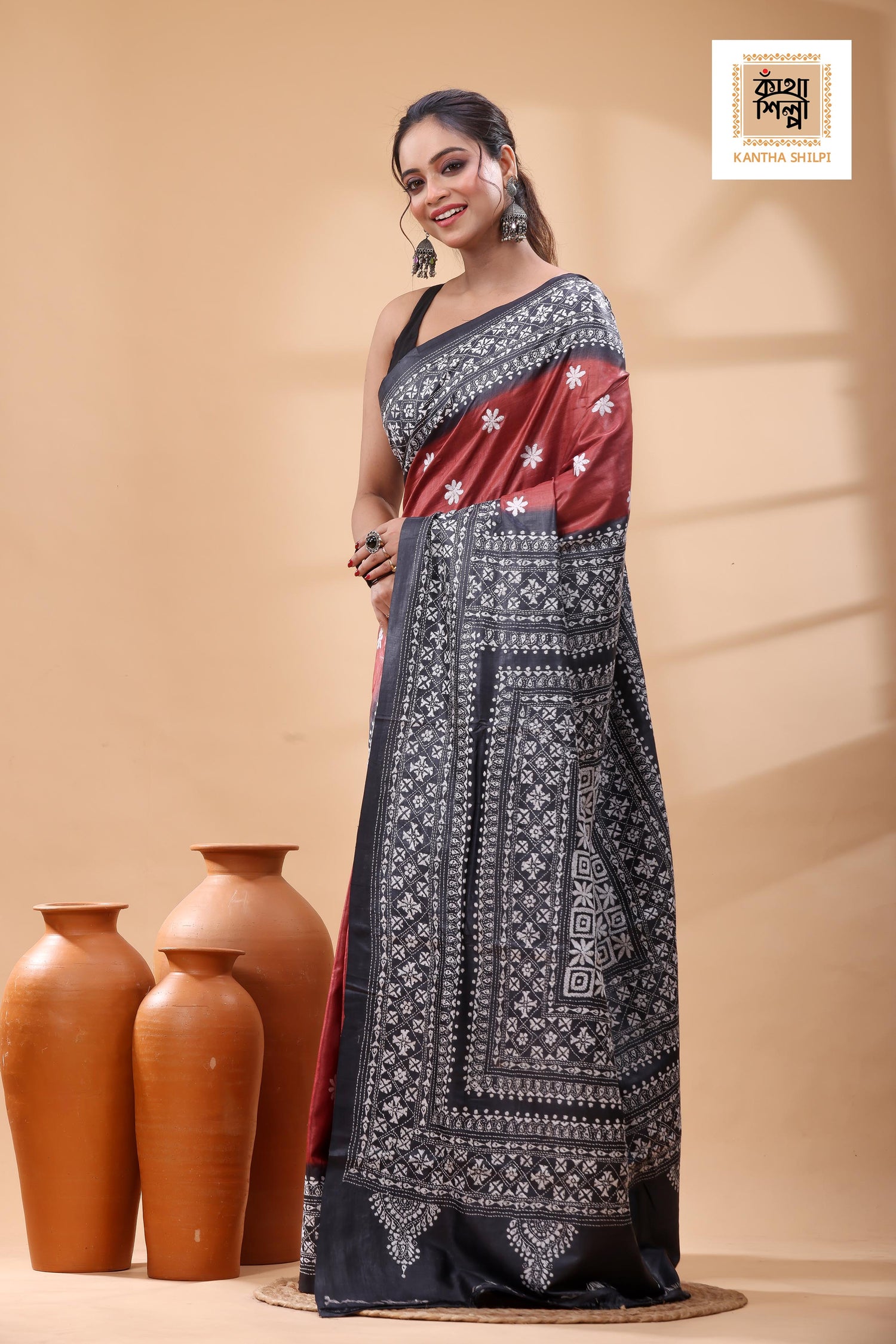 Pure Dye Gachi Tussar White Color Thread Work Kantha Stitch Saree